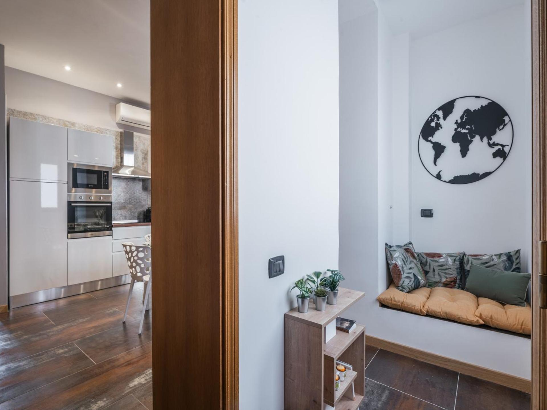 The Best Rent - Four-Room Apartment A Few Steps From The Trevi Fountain מראה חיצוני תמונה